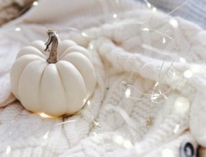 No-Carve Pumpkin Decorating DIYs for Grown-Ups Blog List1